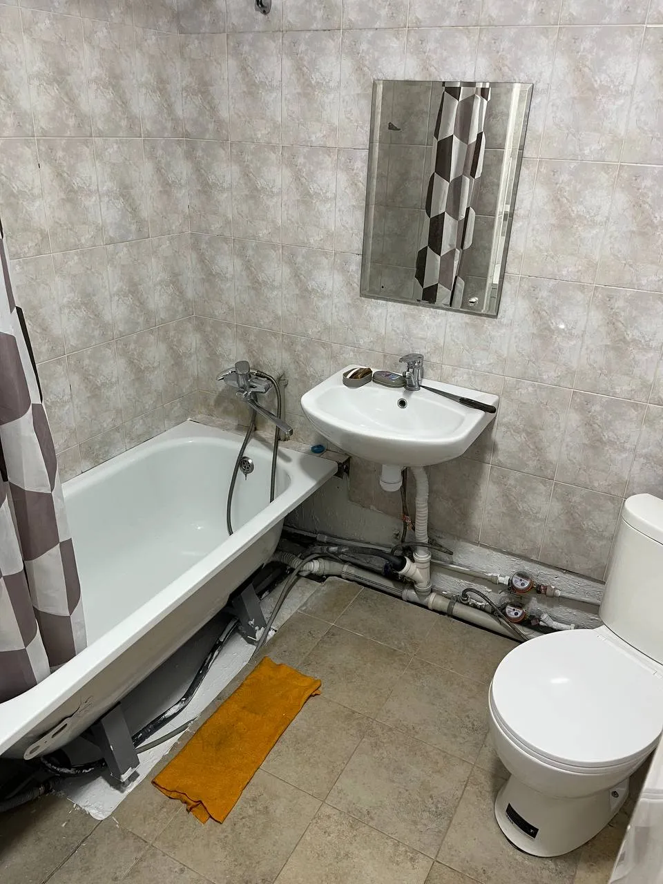 Подселение, для парней, 12 мкр, 65 000 ₸/чел