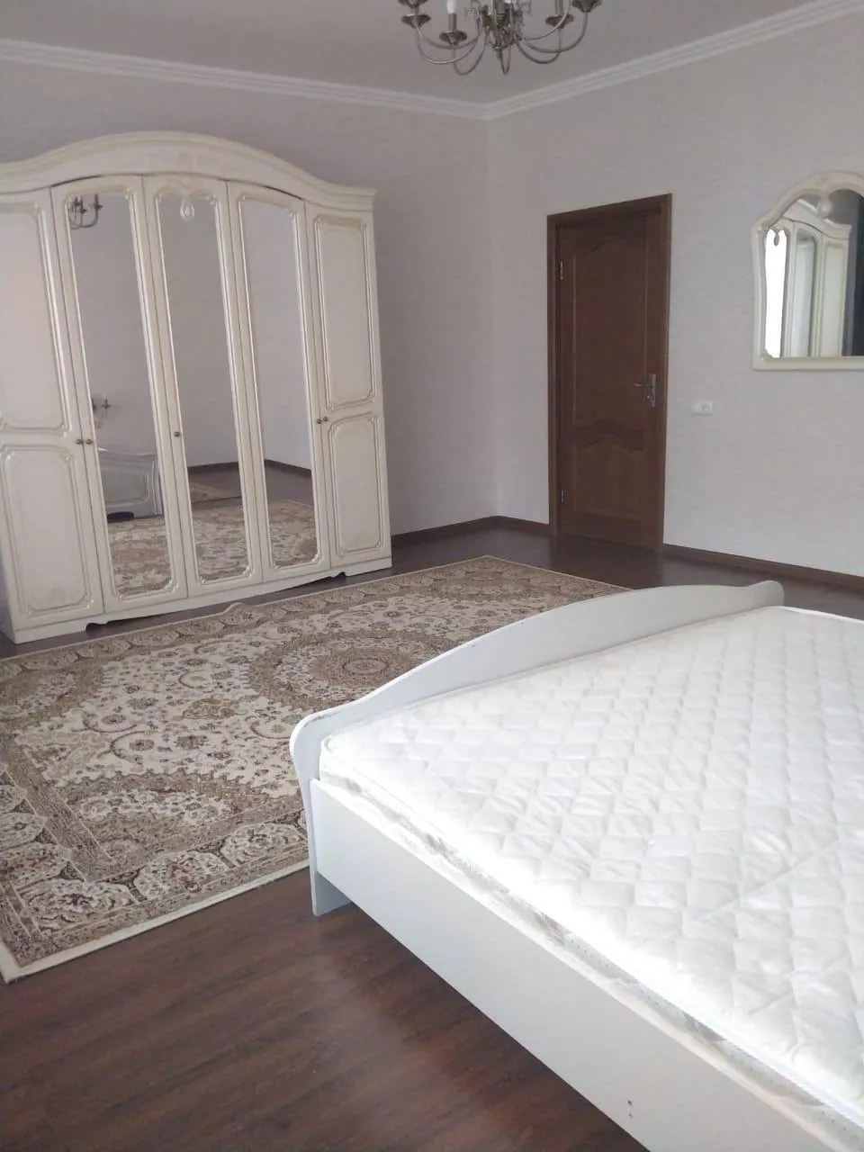 3-комн. квартира, Есиль, 300 000 ₸