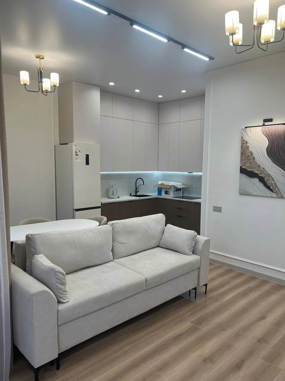 2-комн. квартира, для семьи/пары, Есиль, 450 000 ₸
