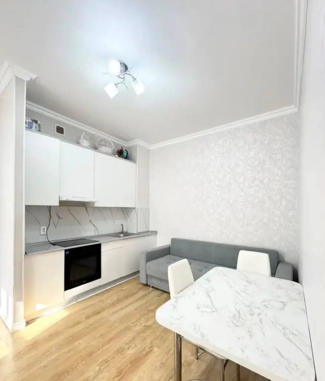 2-комн. квартира, для семьи/пары, Нура, 220 000 ₸