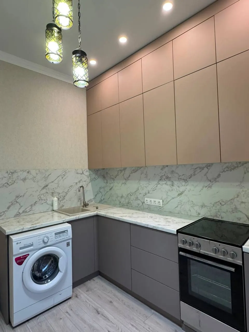 2-комн. квартира, для семьи/пары, Нура, 300 000 ₸