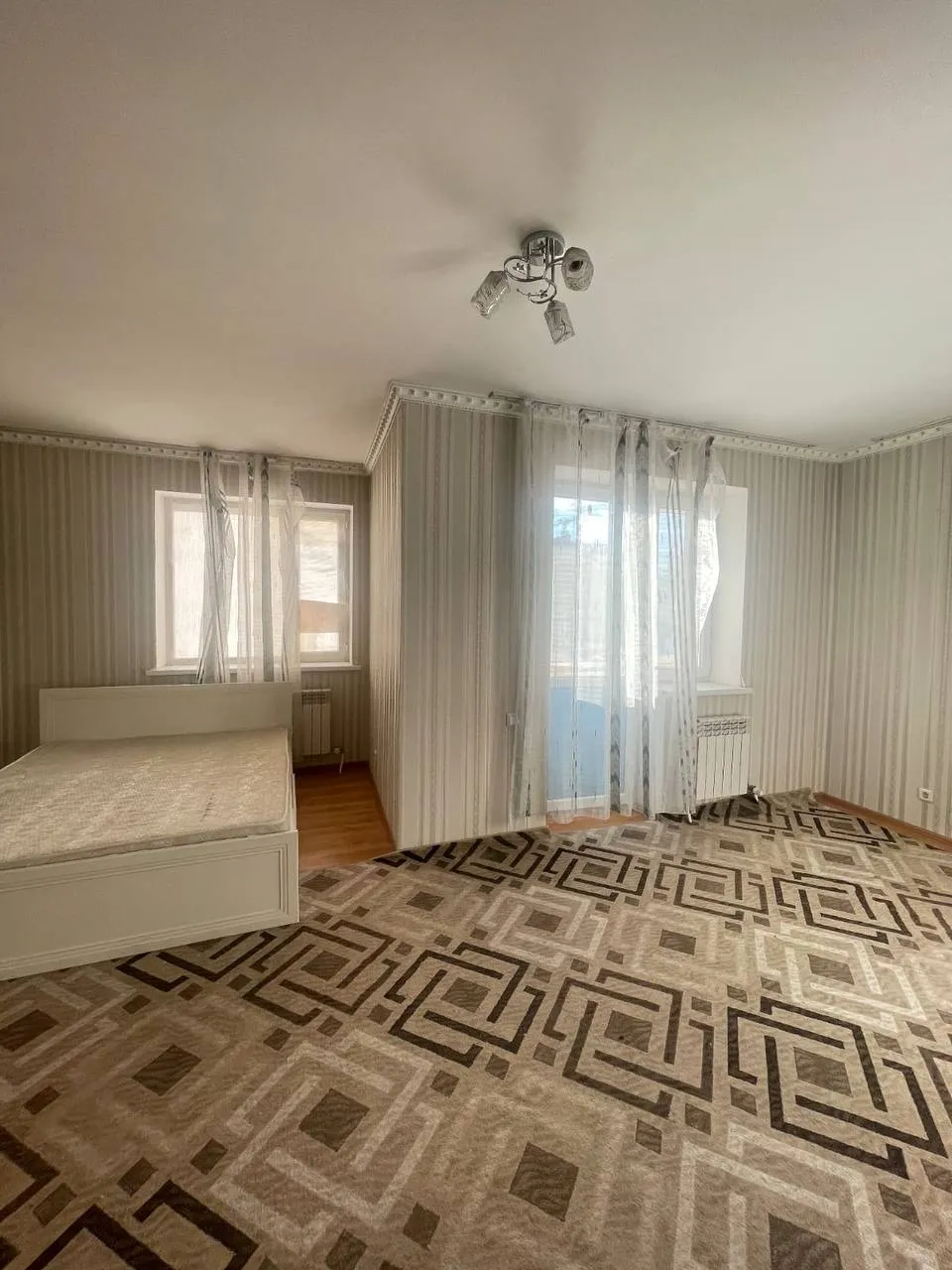 1-комн. квартира, Нура, 180 000 ₸