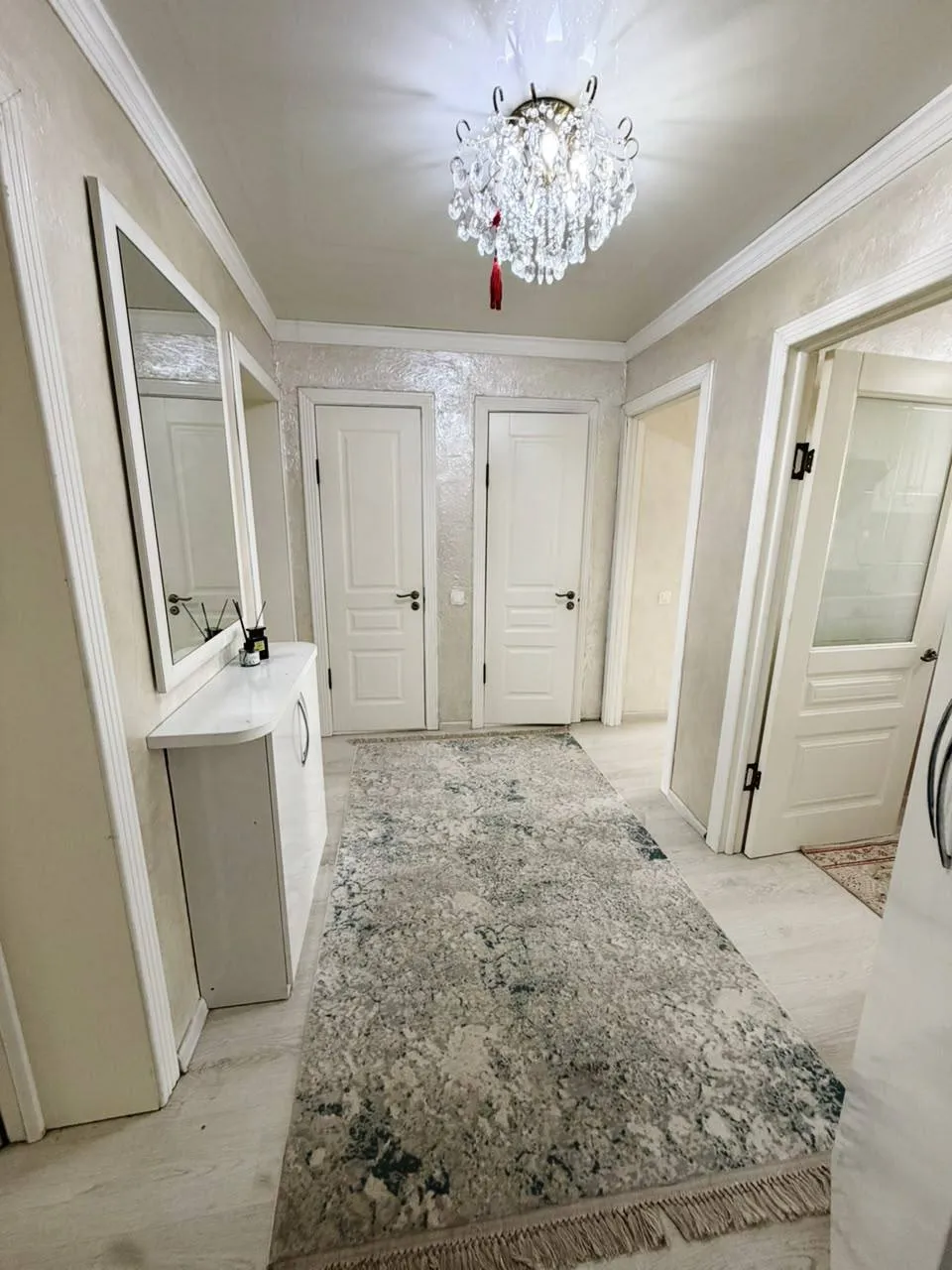 3-комн. квартира, Алматы ( Правый берег), 300 000 ₸