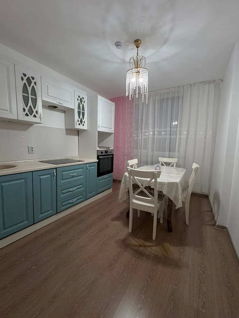 3-комн. квартира, для девушек, Нура, 400 000 ₸