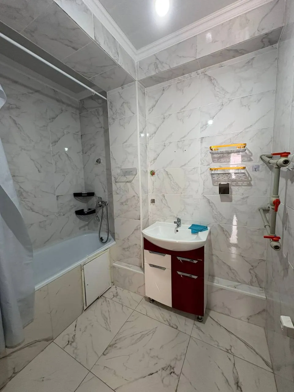 3-комн. квартира, Сарыарка, 220 000 ₸