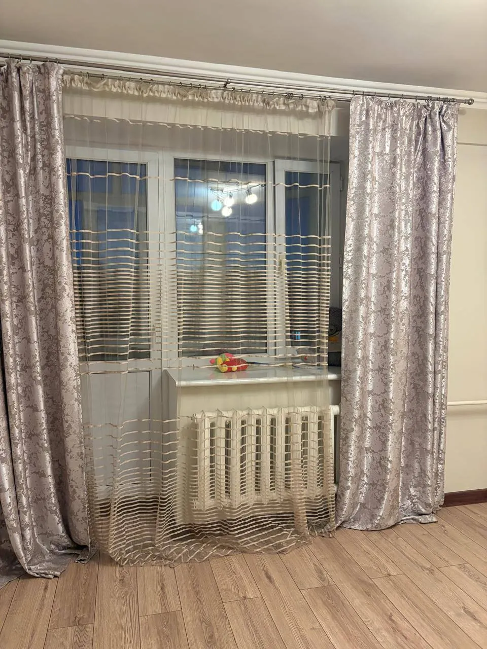 3-комн. квартира, для семьи/пары, Алматы ( Правый берег), 300 000 ₸