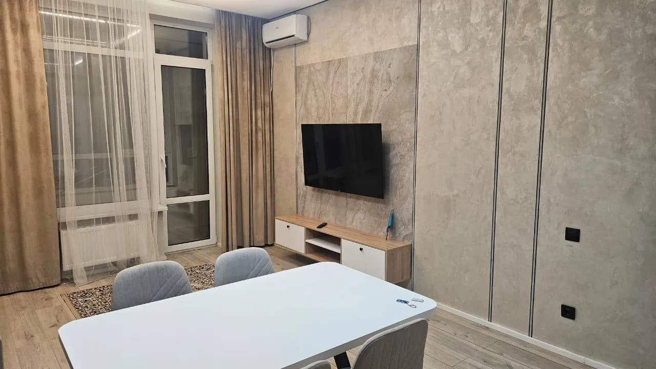 2-комн. квартира, для семьи/пары, Есиль, 300 000 ₸