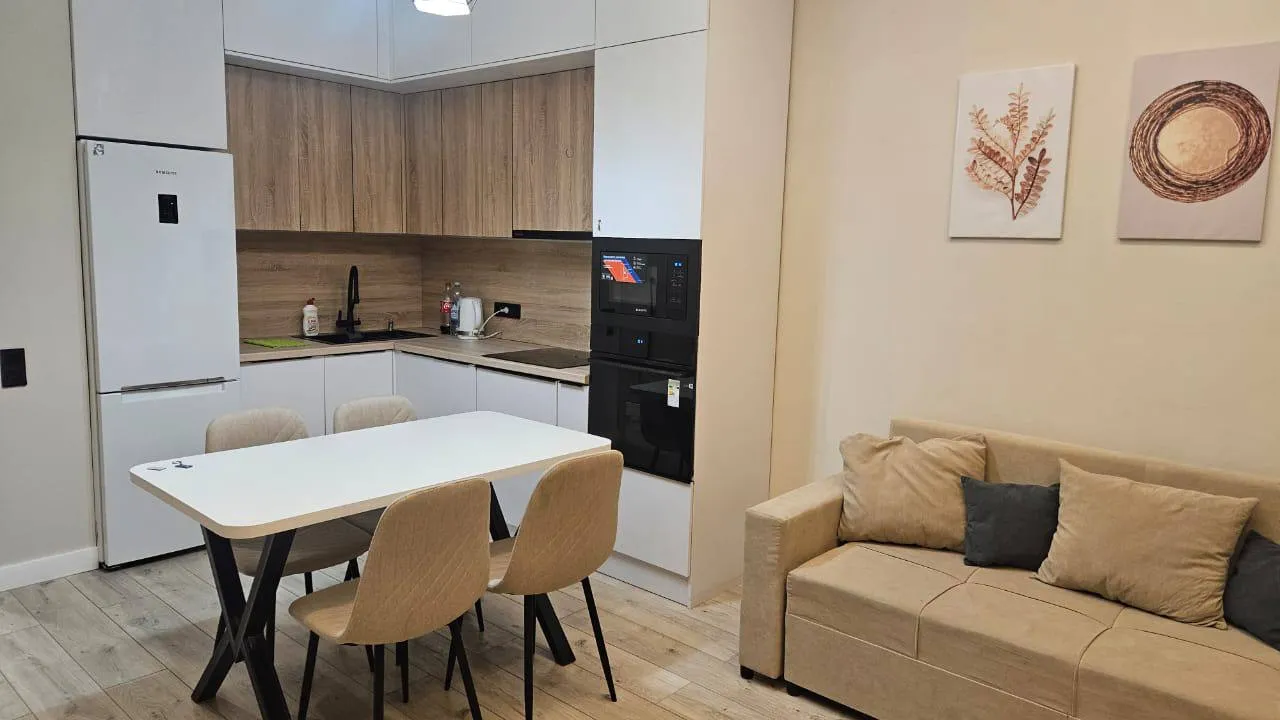 2-комн. квартира, для семьи/пары, Есиль, 300 000 ₸