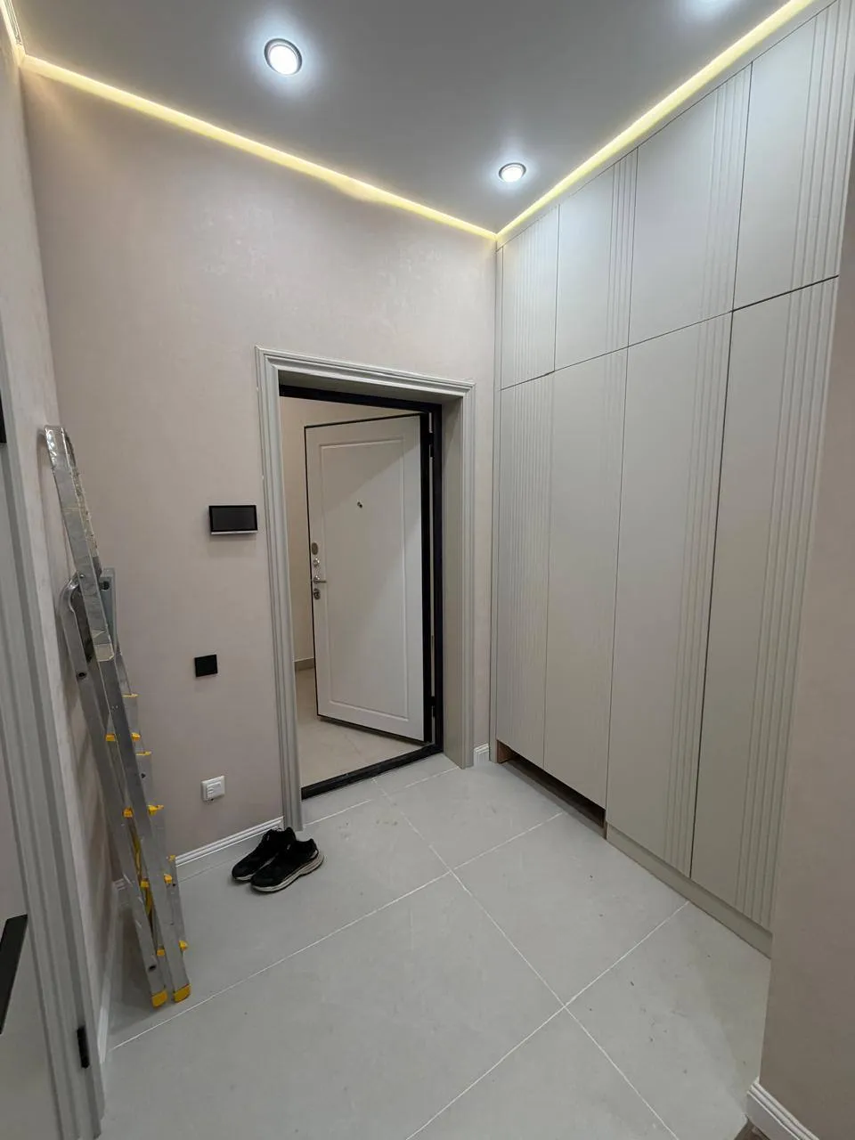 2-комн. квартира, для семьи/пары, Нура, 300 000 ₸