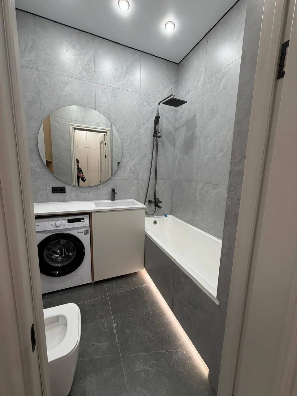 2-комн. квартира, для семьи/пары, Нура, 300 000 ₸