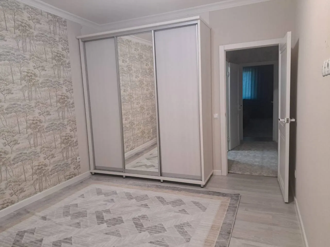 3-комн. квартира, Сарайшык, 300 000 ₸