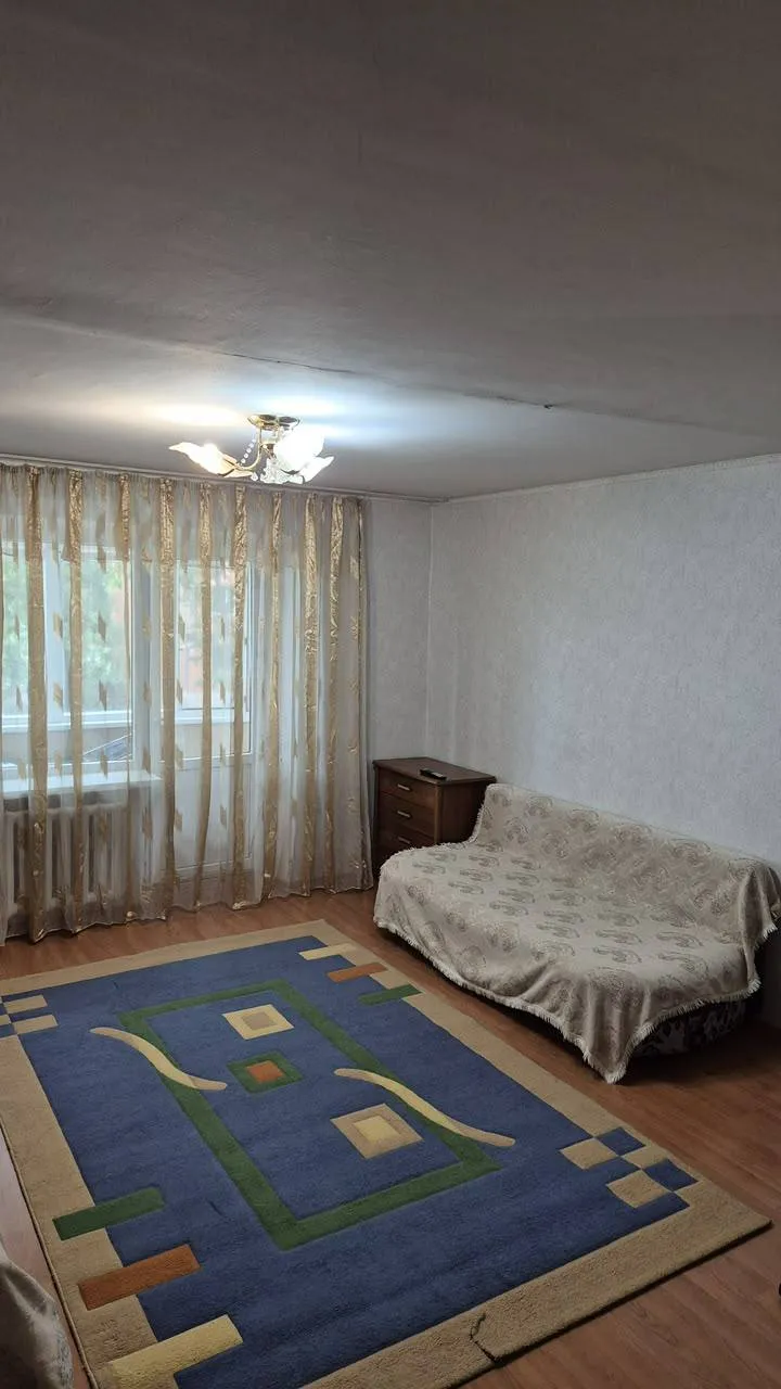 4-комн. квартира, для семьи/пары, Алматы (Правый берег), 300 000 ₸