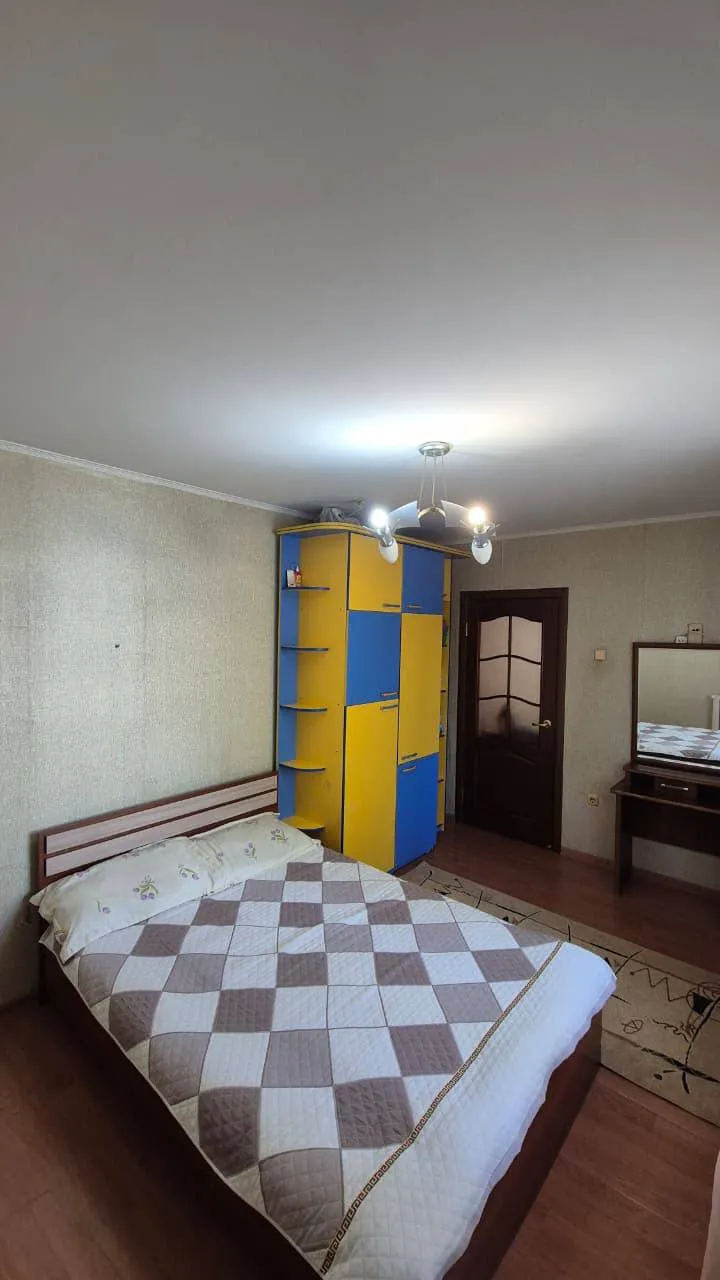 4-комн. квартира, для семьи/пары, Алматы (Правый берег), 300 000 ₸