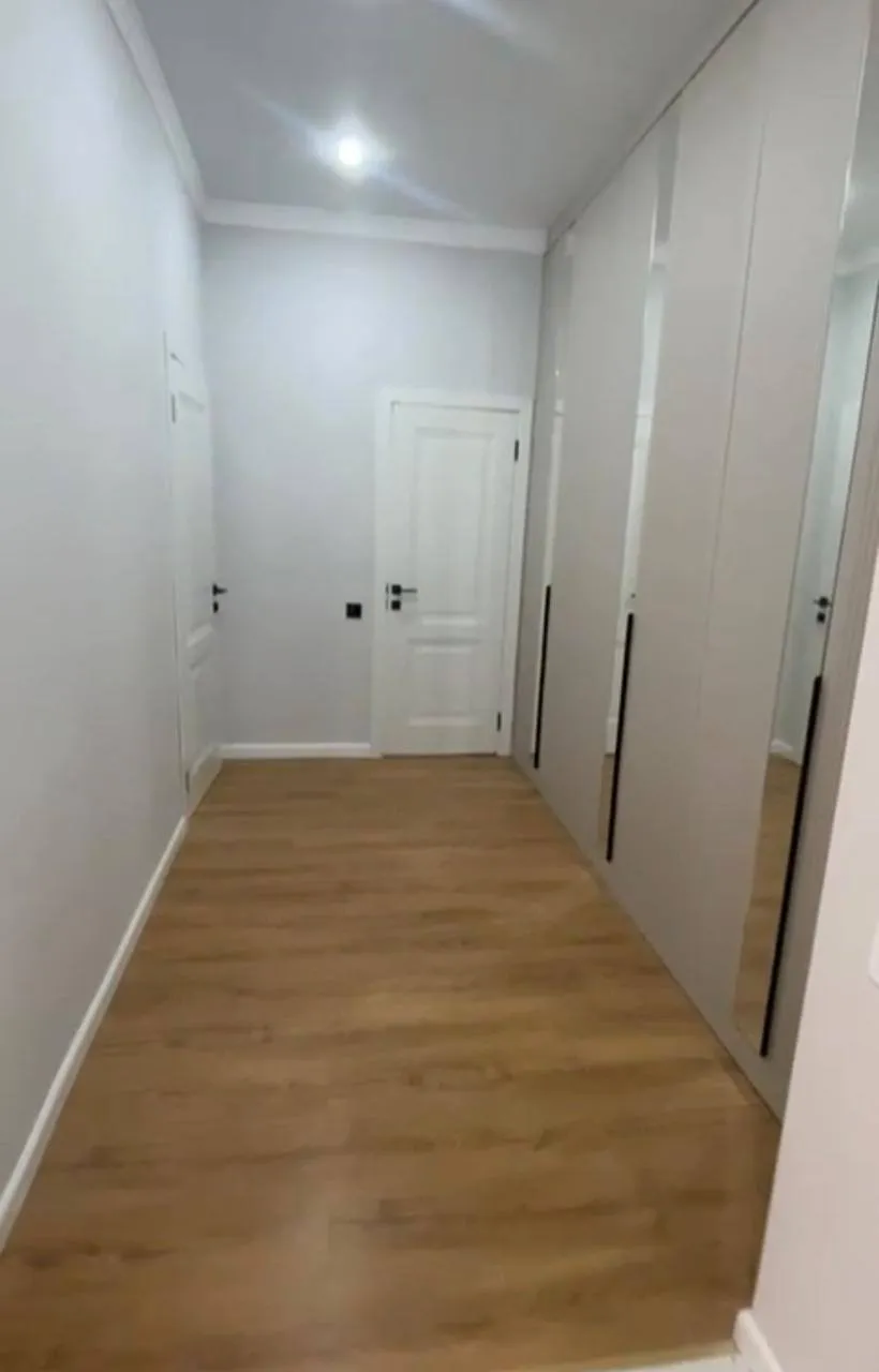 2-комн. квартира, для парней, Нура, 300 000 ₸