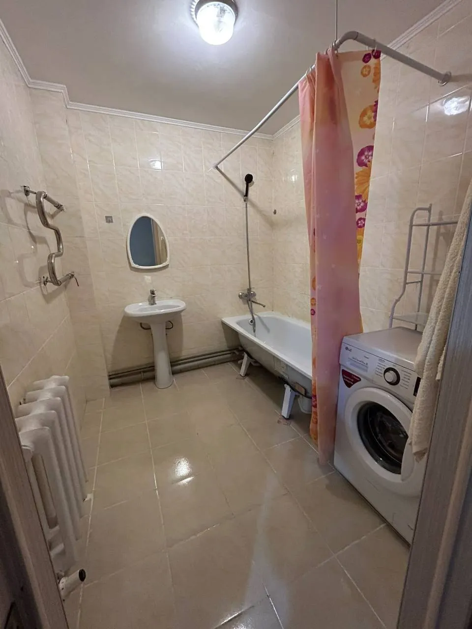 2-комн. квартира, для семьи/пары, Есиль, 300 000 ₸