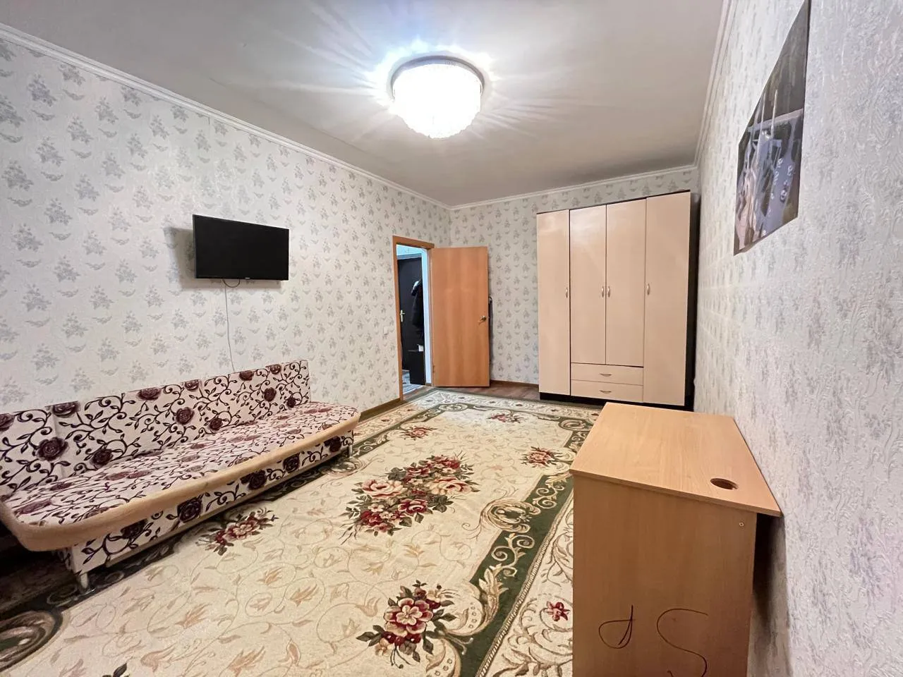 1-комн. квартира, для семьи/пары, Есиль, 200 000 ₸