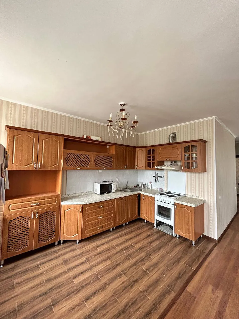 3-комн. квартира, Алматы (Правый берег), 300 000 ₸