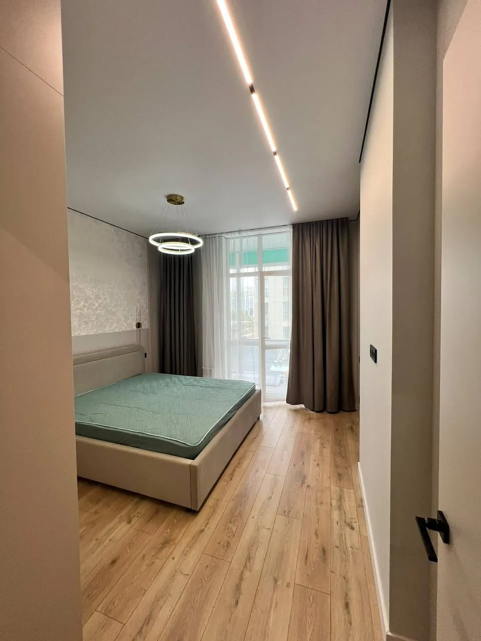 2-комн. квартира, для семьи/пары, Нура, 300 000 ₸