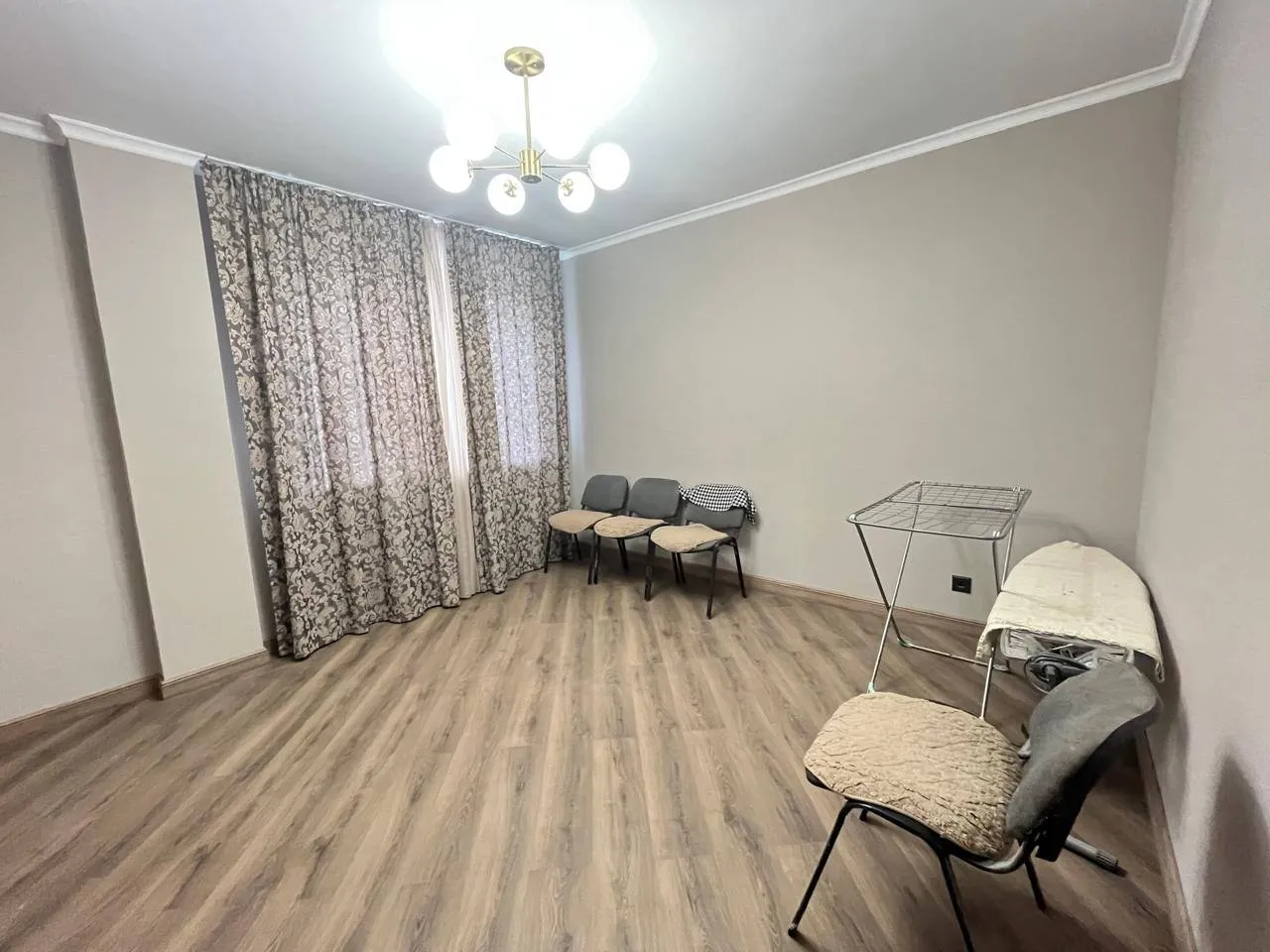 3-комн. квартира, для семьи/пары, Есиль, 300 000 ₸