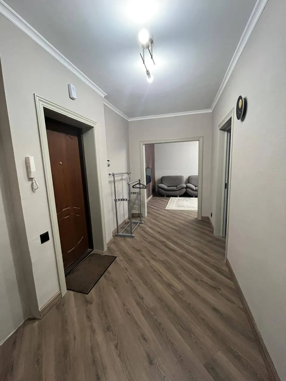 3-комн. квартира, для семьи/пары, Есиль, 300 000 ₸