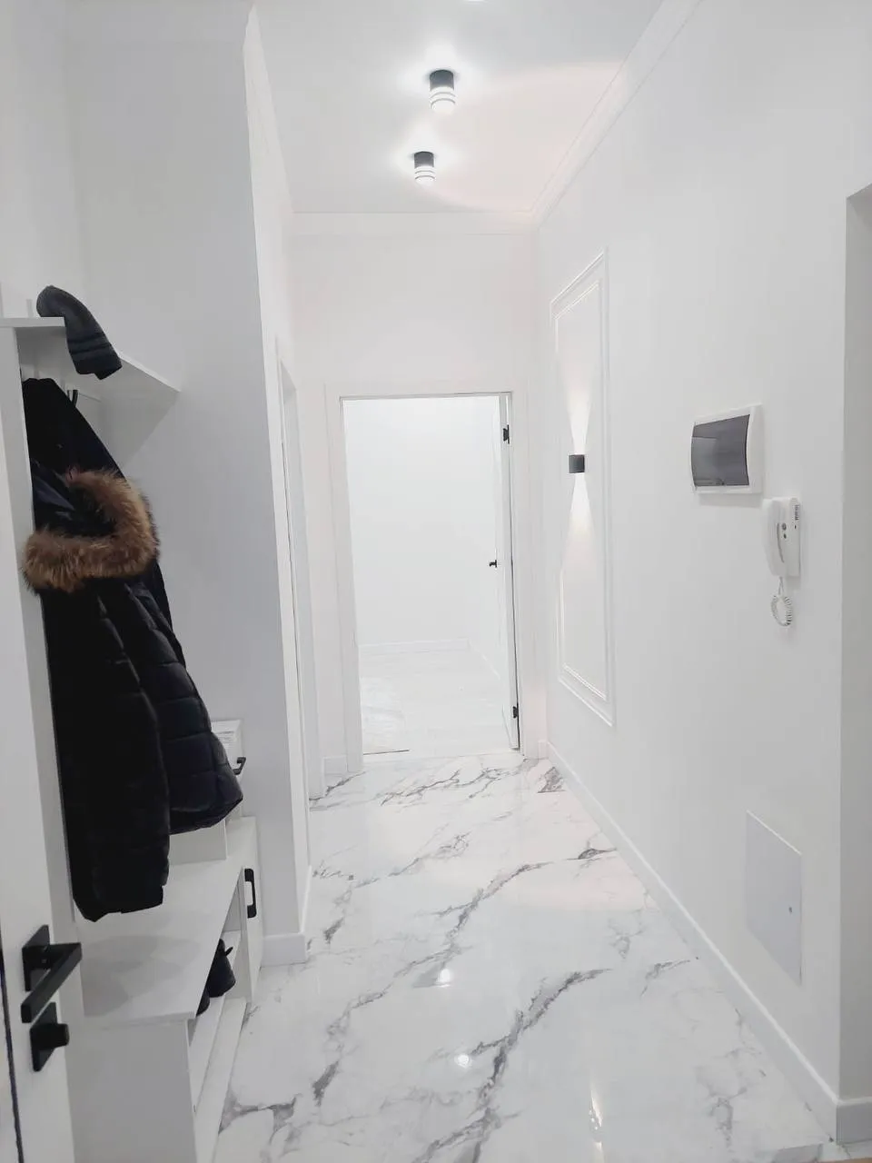 2-комн. квартира, для семьи/пары, Нура, 300 000 ₸