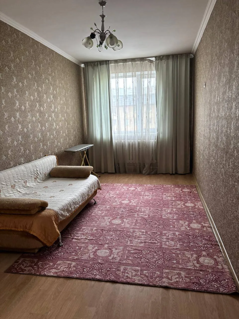 2-комн. квартира, Алматы, 220 000 ₸