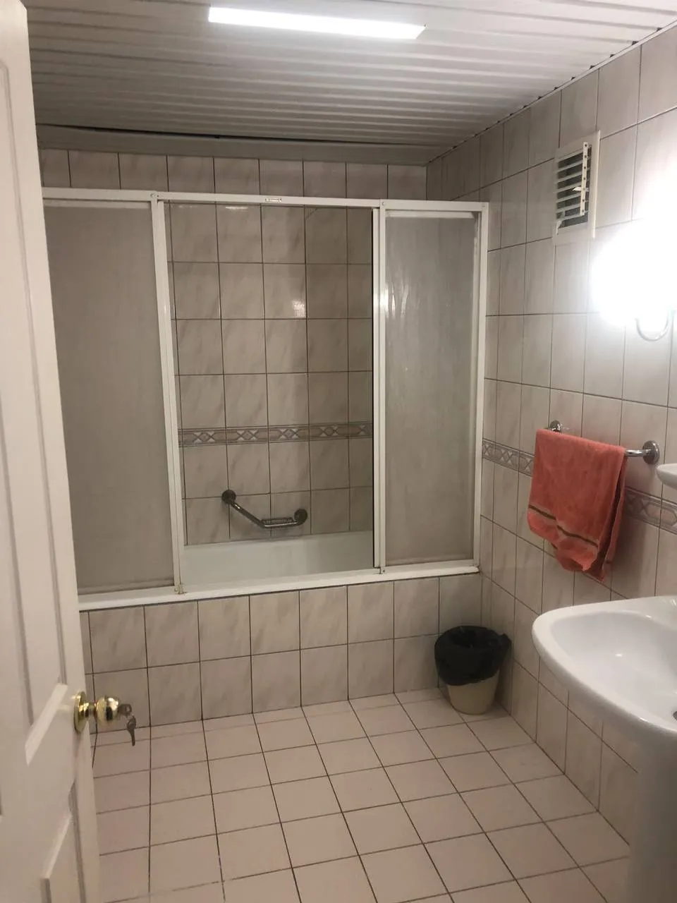 3 бөлмелі пәтер, 290 000 ₸