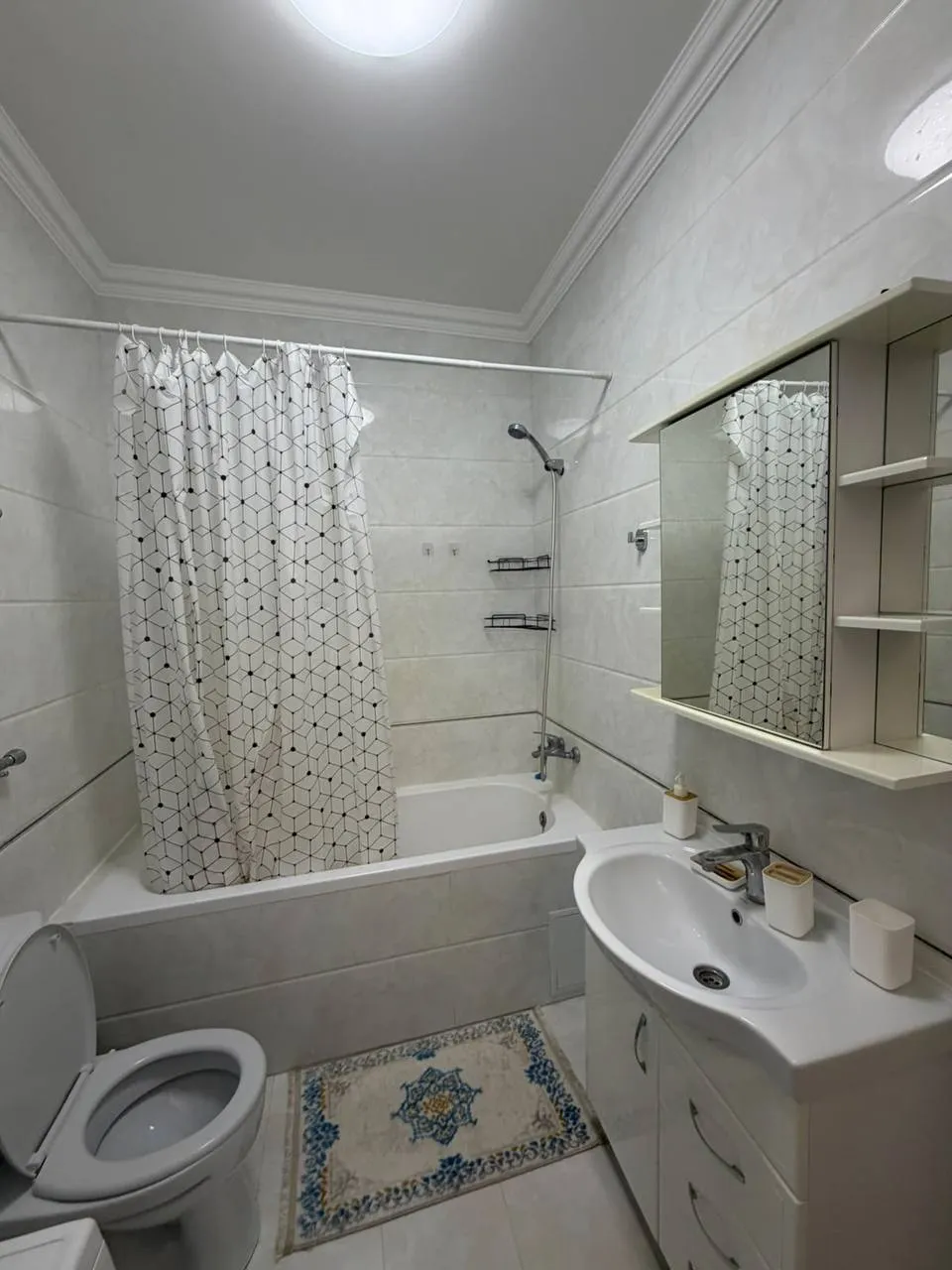 1-комн. квартира, для семьи/пары, 240 000 ₸