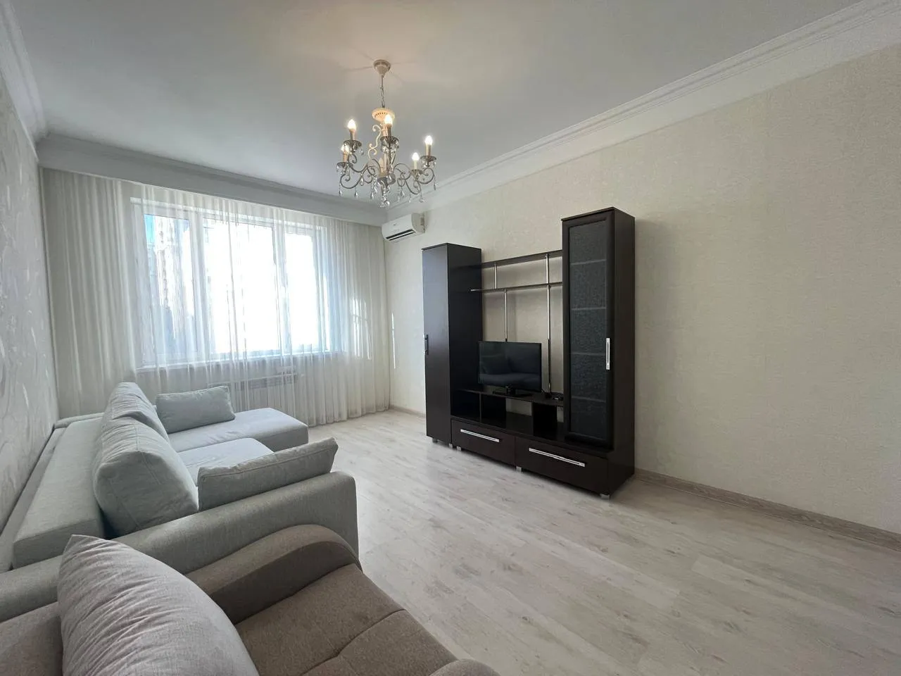 1-комн. квартира, для семьи/пары, 240 000 ₸