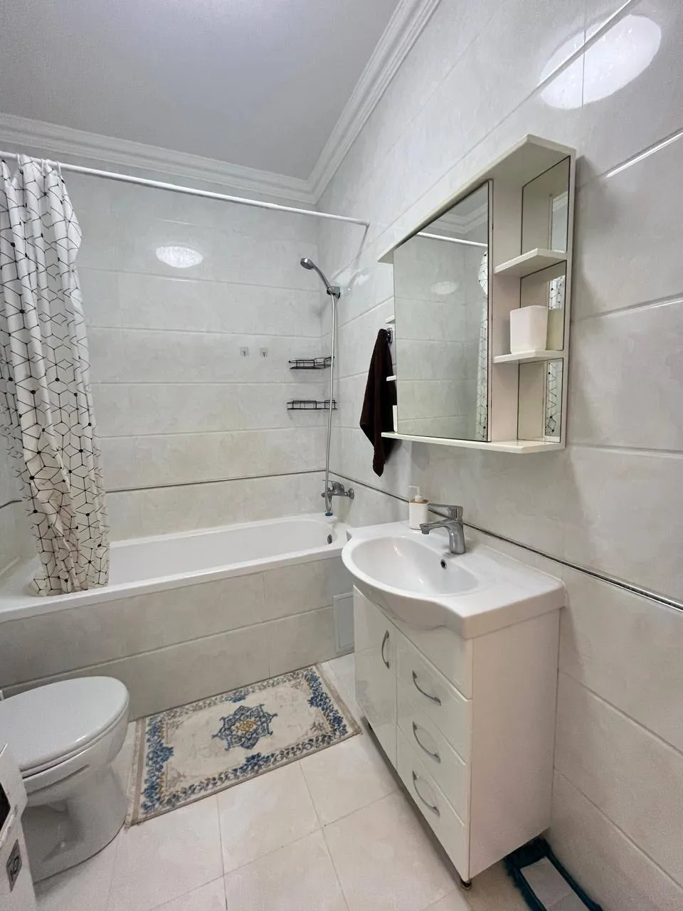 1-комн. квартира, для семьи/пары, 240 000 ₸