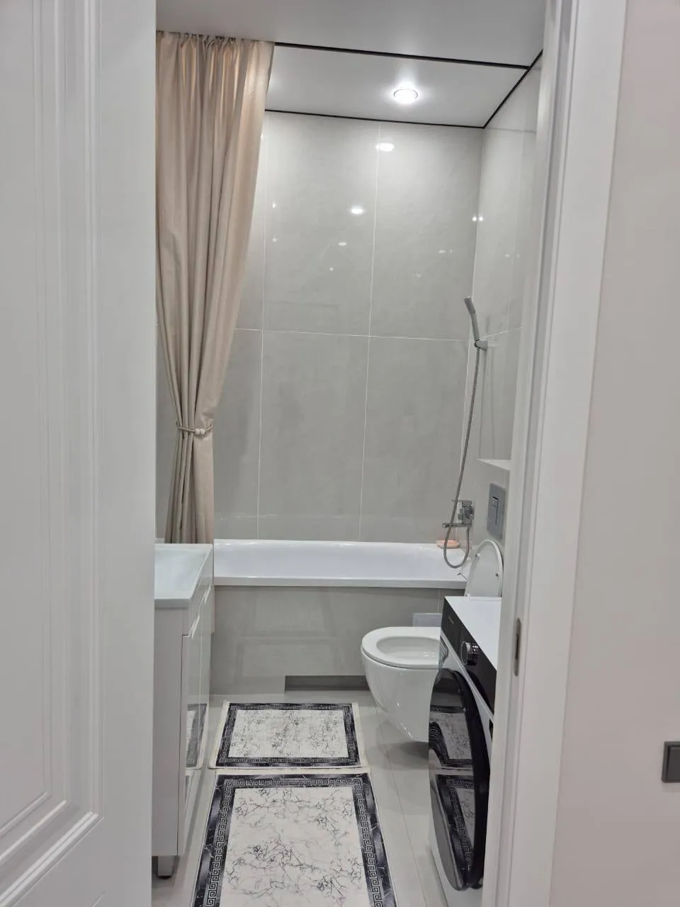 1-комн. квартира, для семьи/пары, Туран, 250 000 ₸