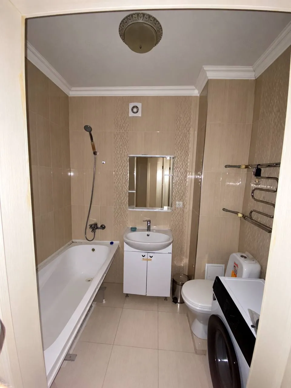 1-комн. квартира, для семьи/пары, Есиль, 220 000 ₸