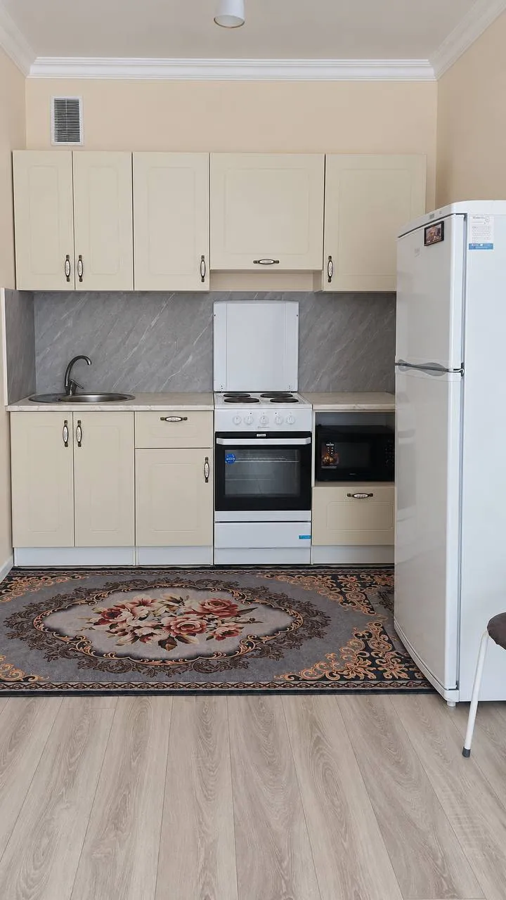 2-комн. квартира, Есильский, 260 000 ₸