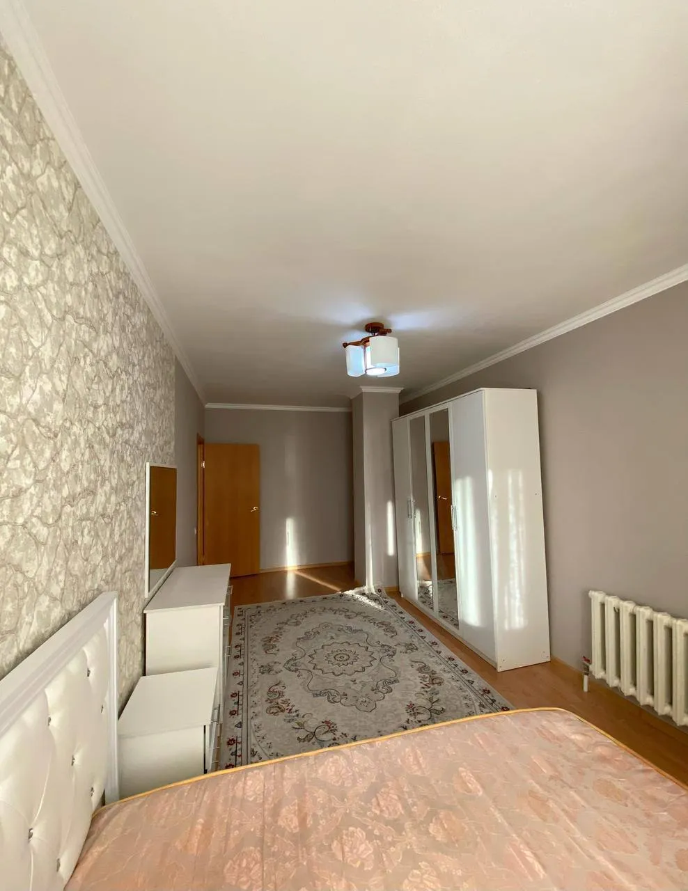 2-комн. квартира, для семьи/пары, Нура, 220 000 ₸