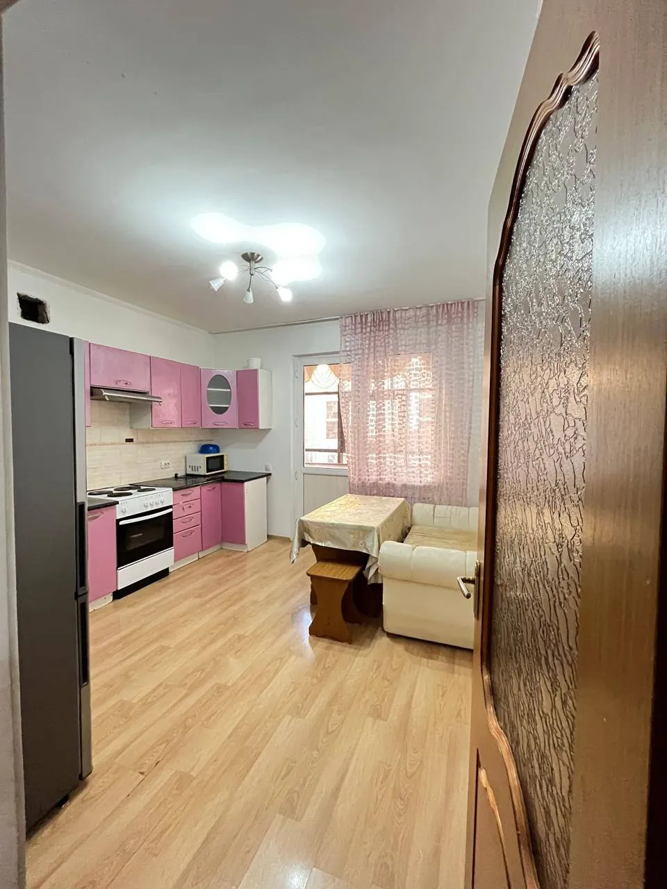 1-комн. квартира, для семьи/пары, Есиль, 230 000 ₸