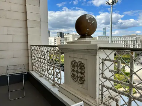 Комната
