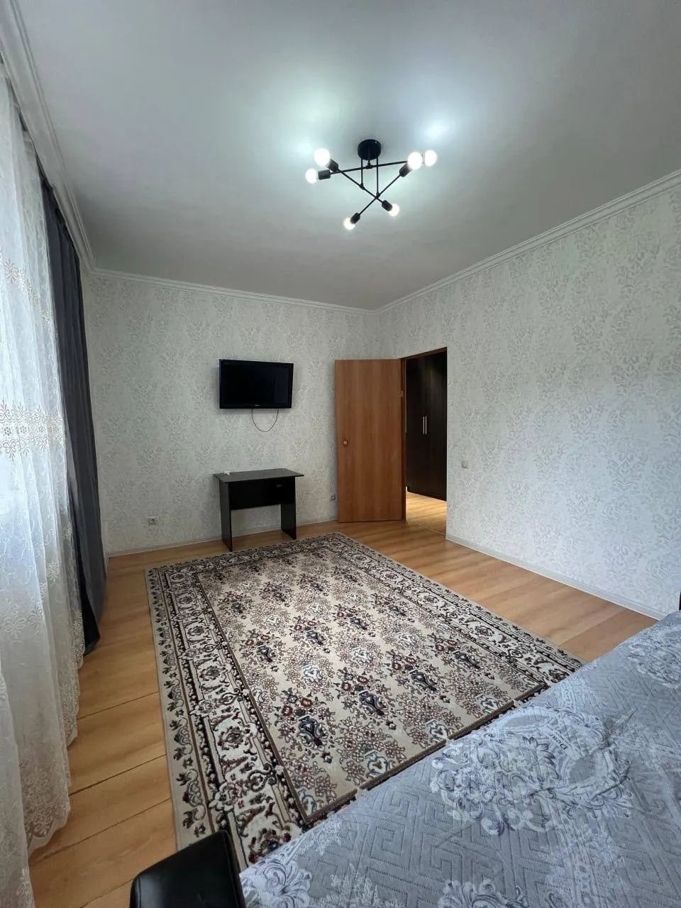 Подселение, қыздарға, 60 000 ₸/адам