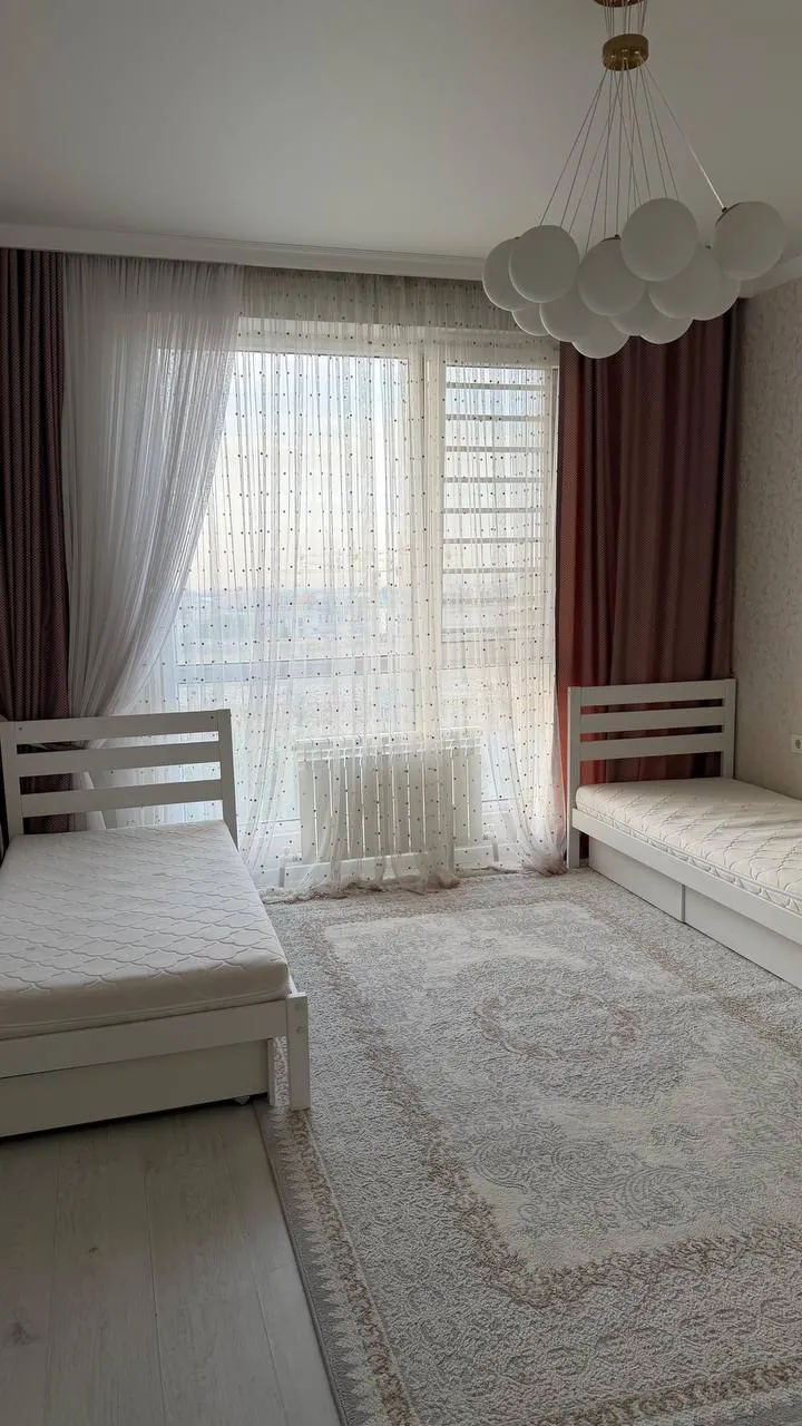 3 бөлмелі пәтер, Алма-Сити 5, 300 000 ₸