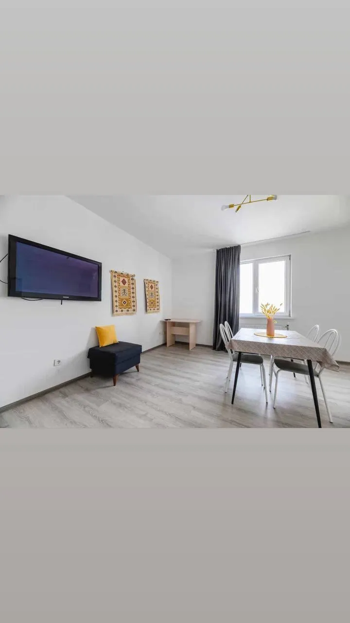 6-комн. квартира, для парней, 450 000 ₸