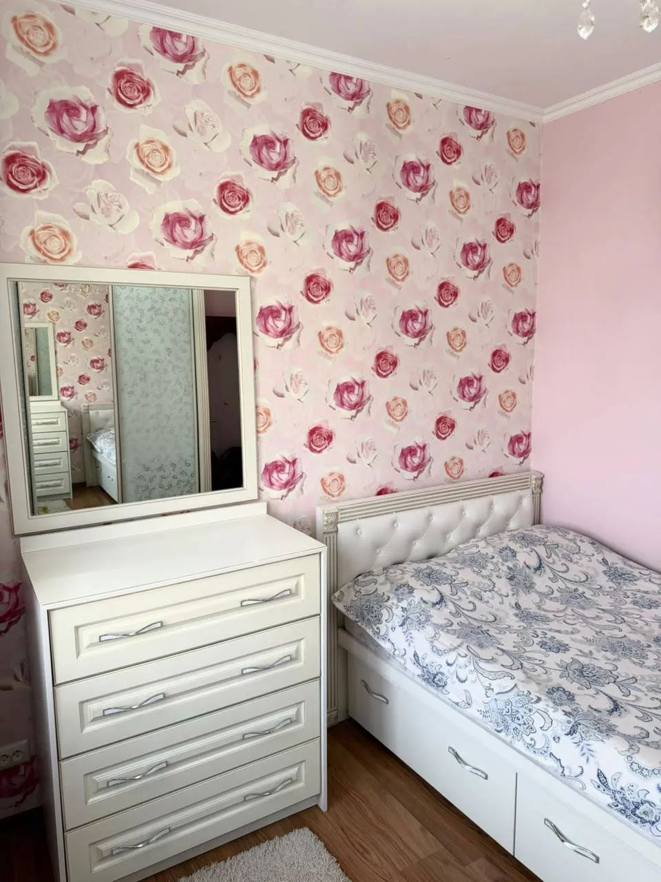 Подселение, для девушек, Ауэзовский, 100 000 ₸/чел