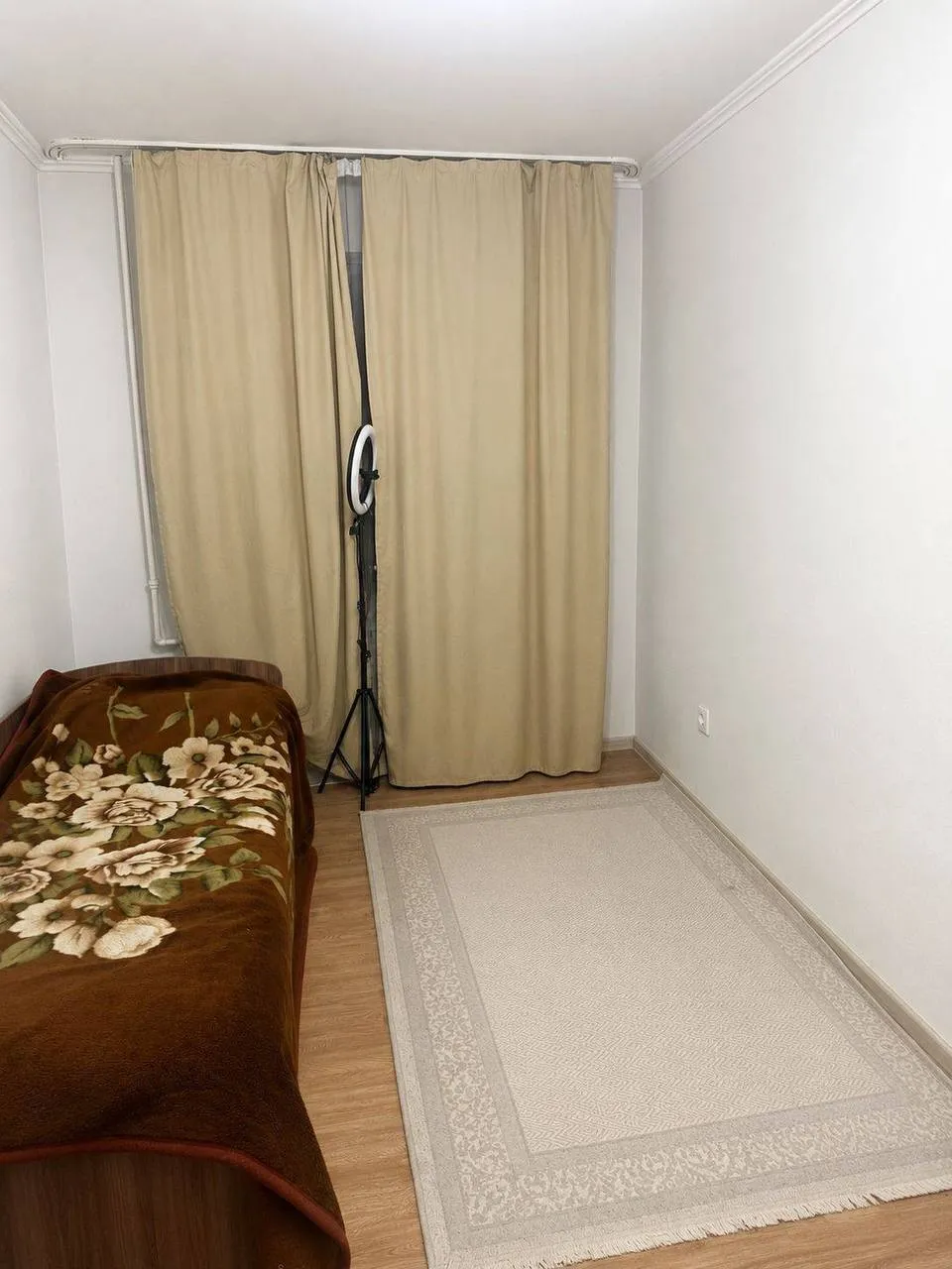 Подселение, для девушек, Толе би Розыбакиева, 45 000 ₸/чел