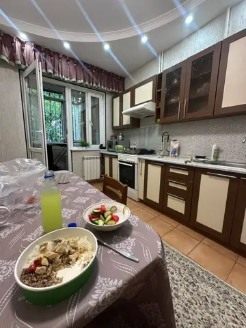 Подселение, Алматы