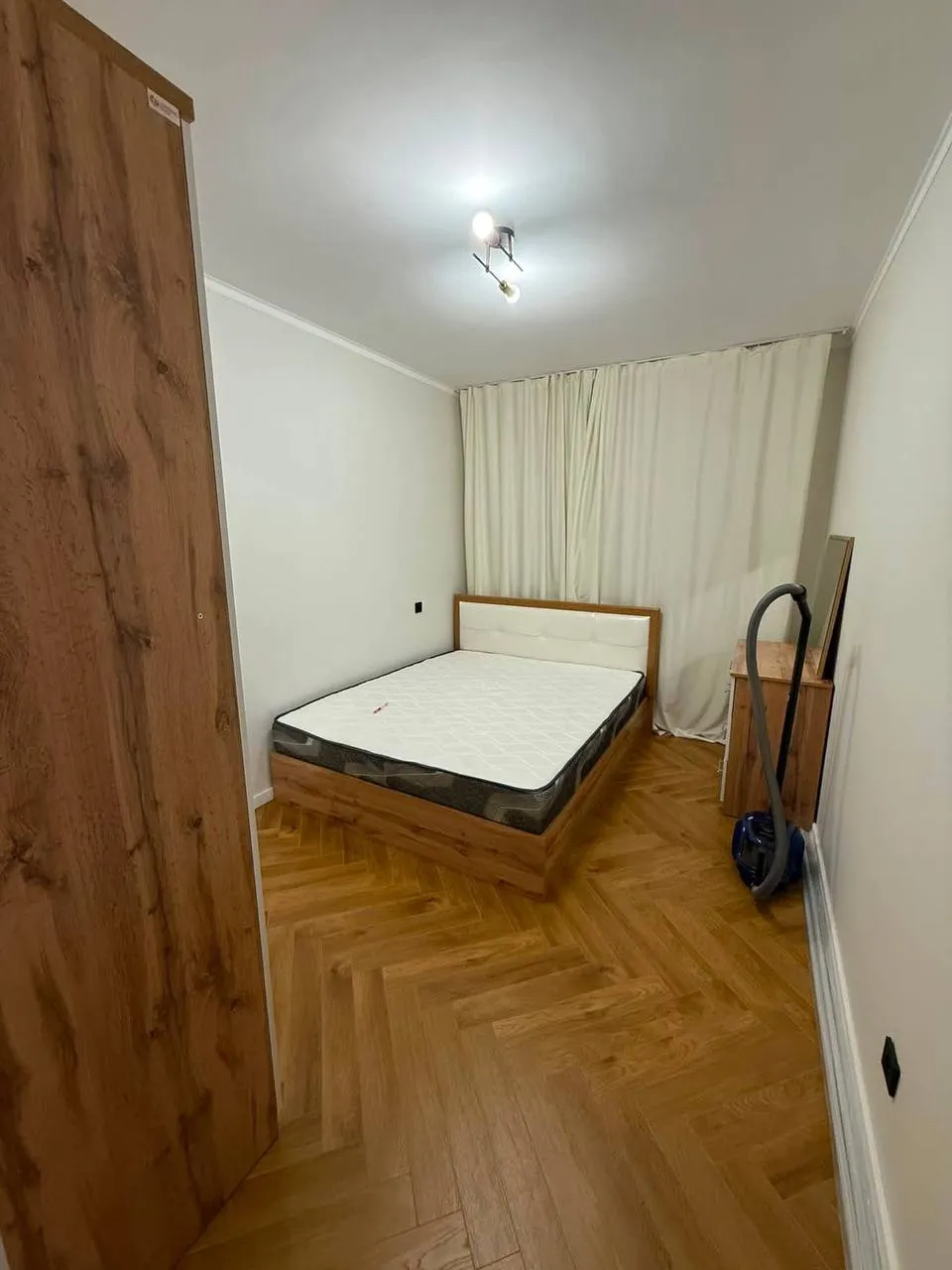 Подселение, для девушек, Левый берег, 100 000 ₸/чел