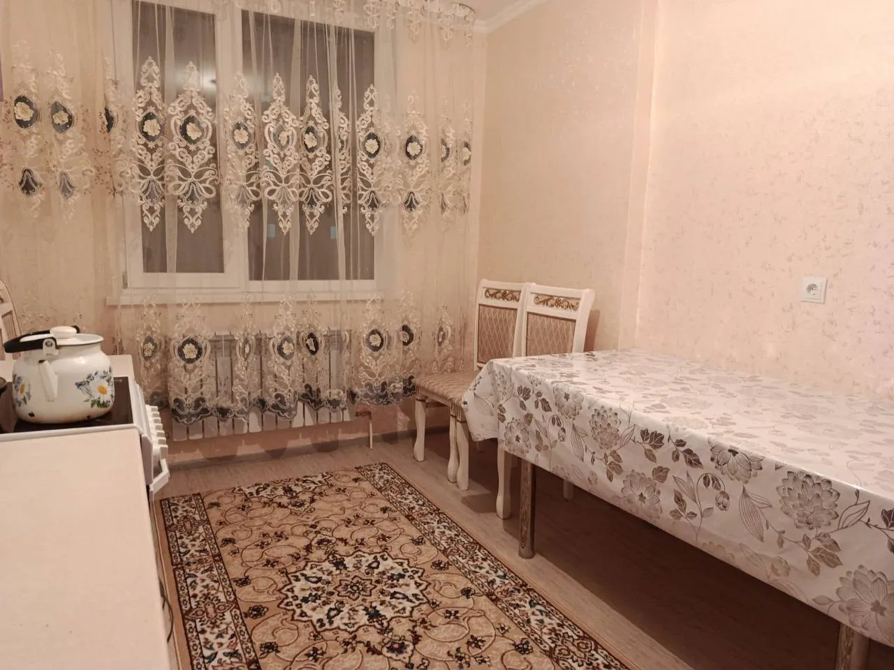 3 бөлмелі пәтер, 350 000 ₸