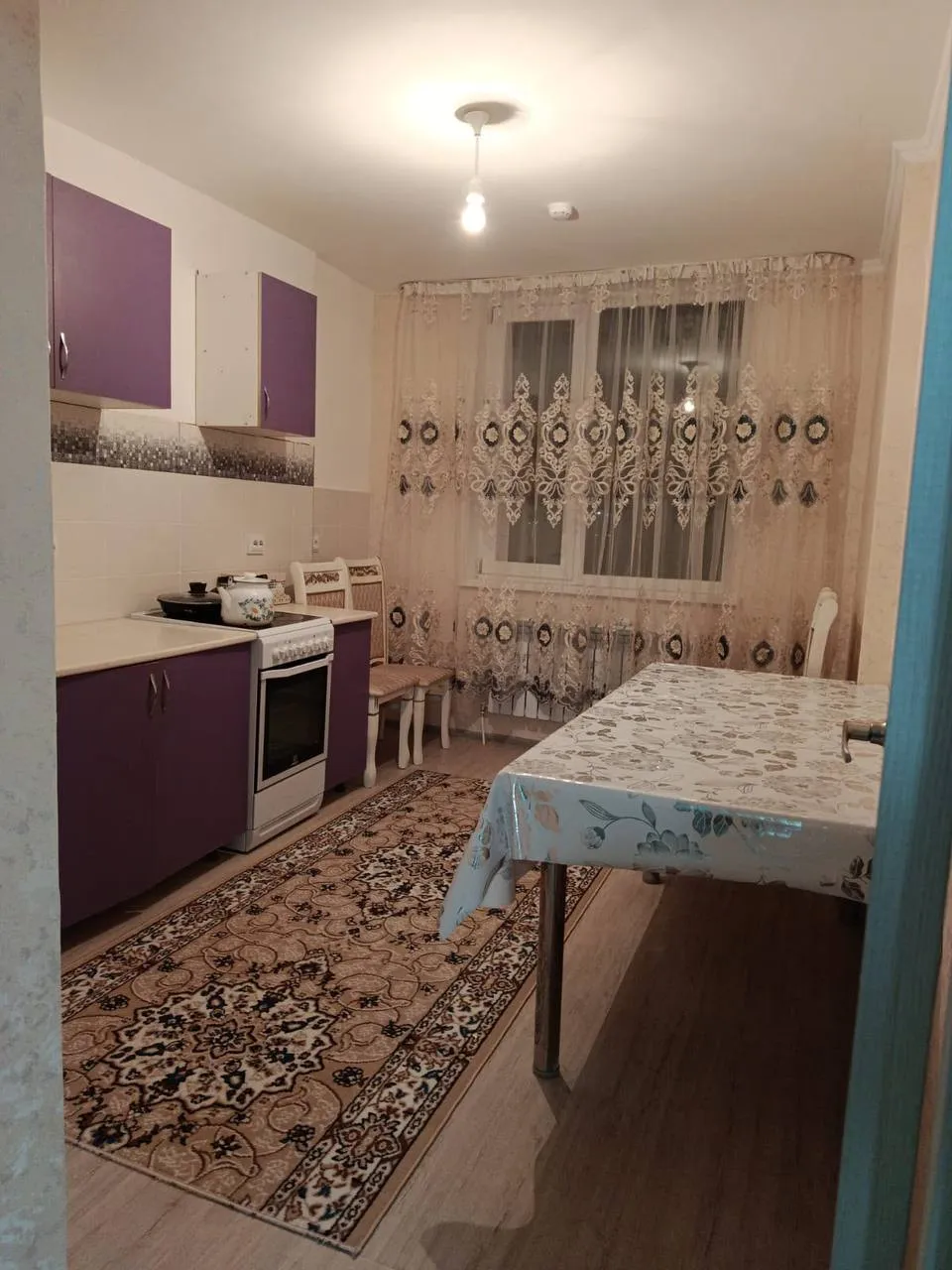 3 бөлмелі пәтер, 350 000 ₸