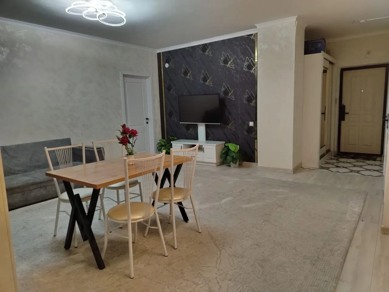 2 бөлмелі пәтер, Нурсат, 260 000 ₸