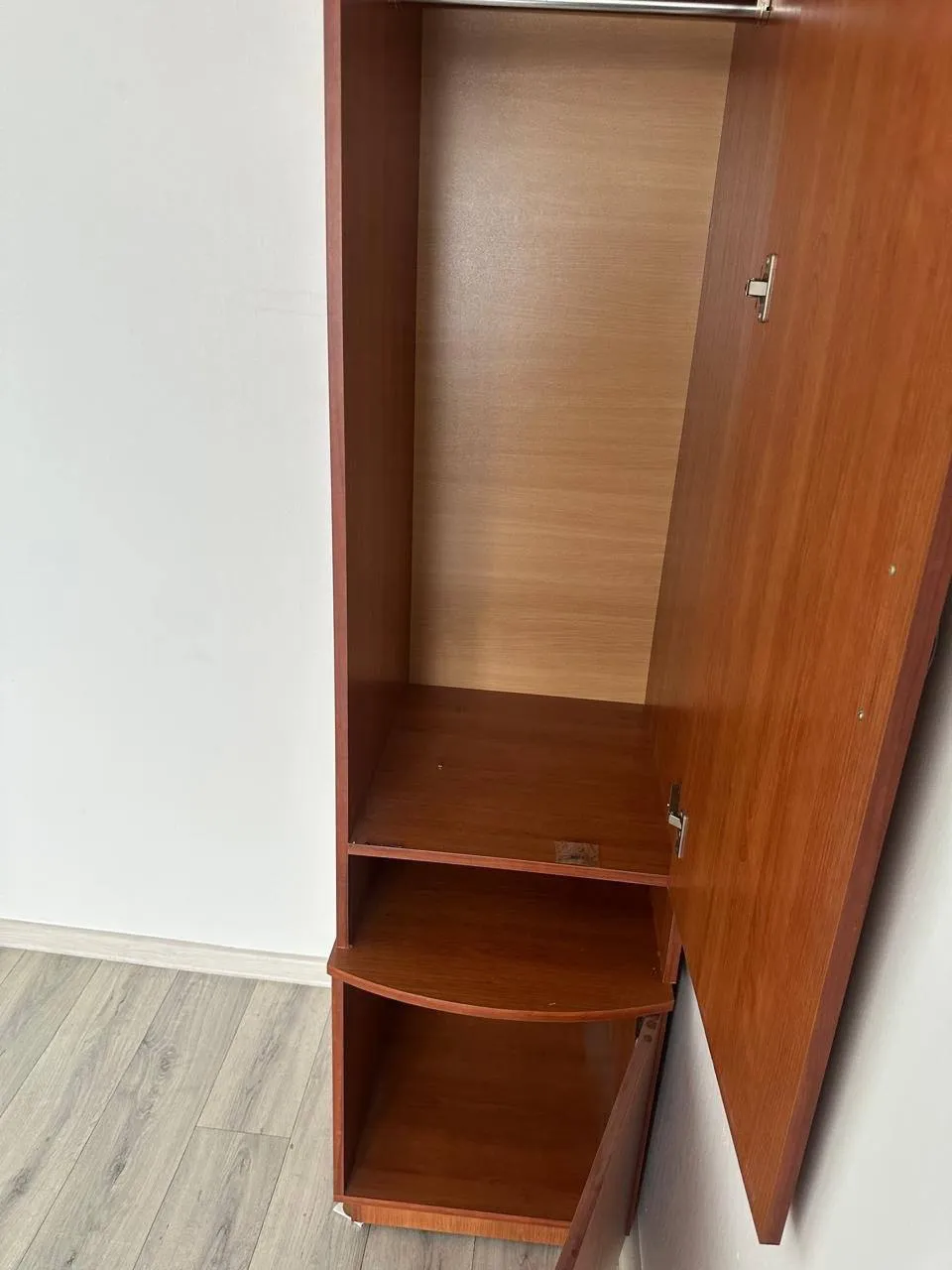 2-комн. квартира, Тастак, 300 000 ₸