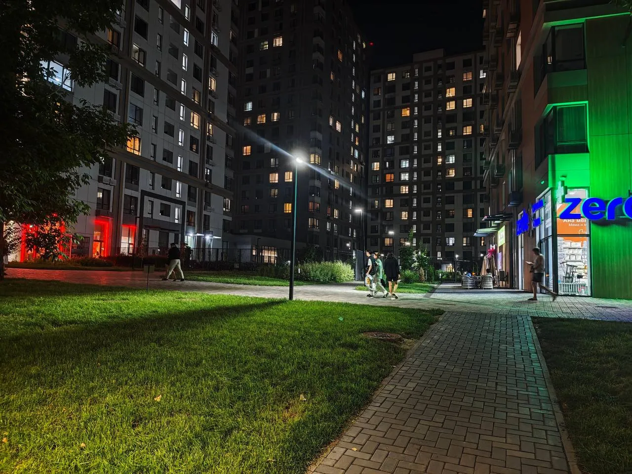 Подселение, для парней, район озера Сайран, 110 000 ₸/чел