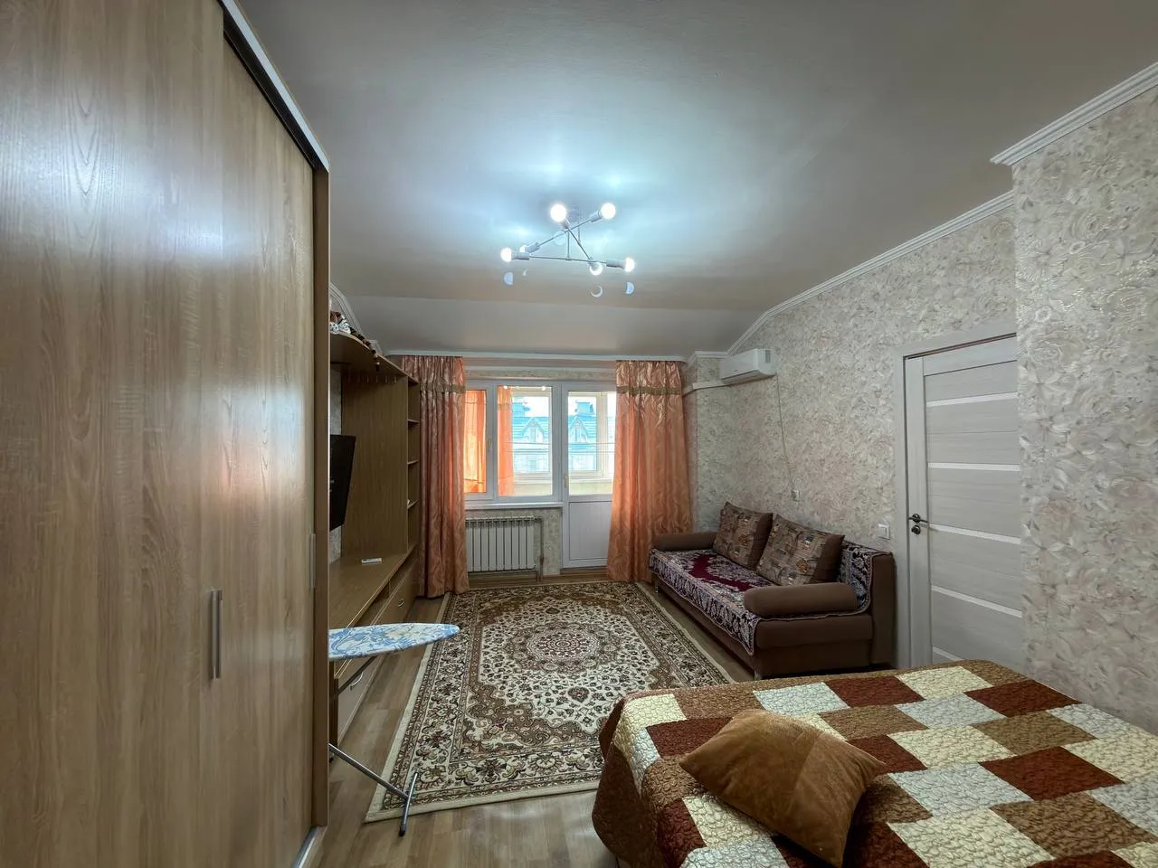 1-комн. квартира, для девушек, 1 Алматы, 200 000 ₸