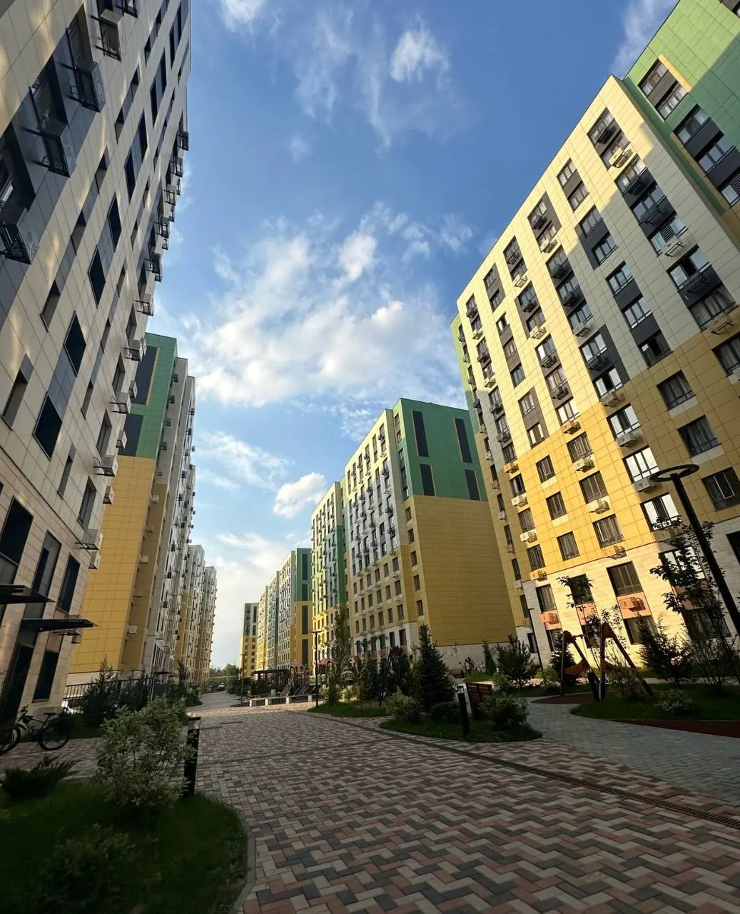 Подселение, для девушек, Жк Гулдала, 90 000 ₸/чел